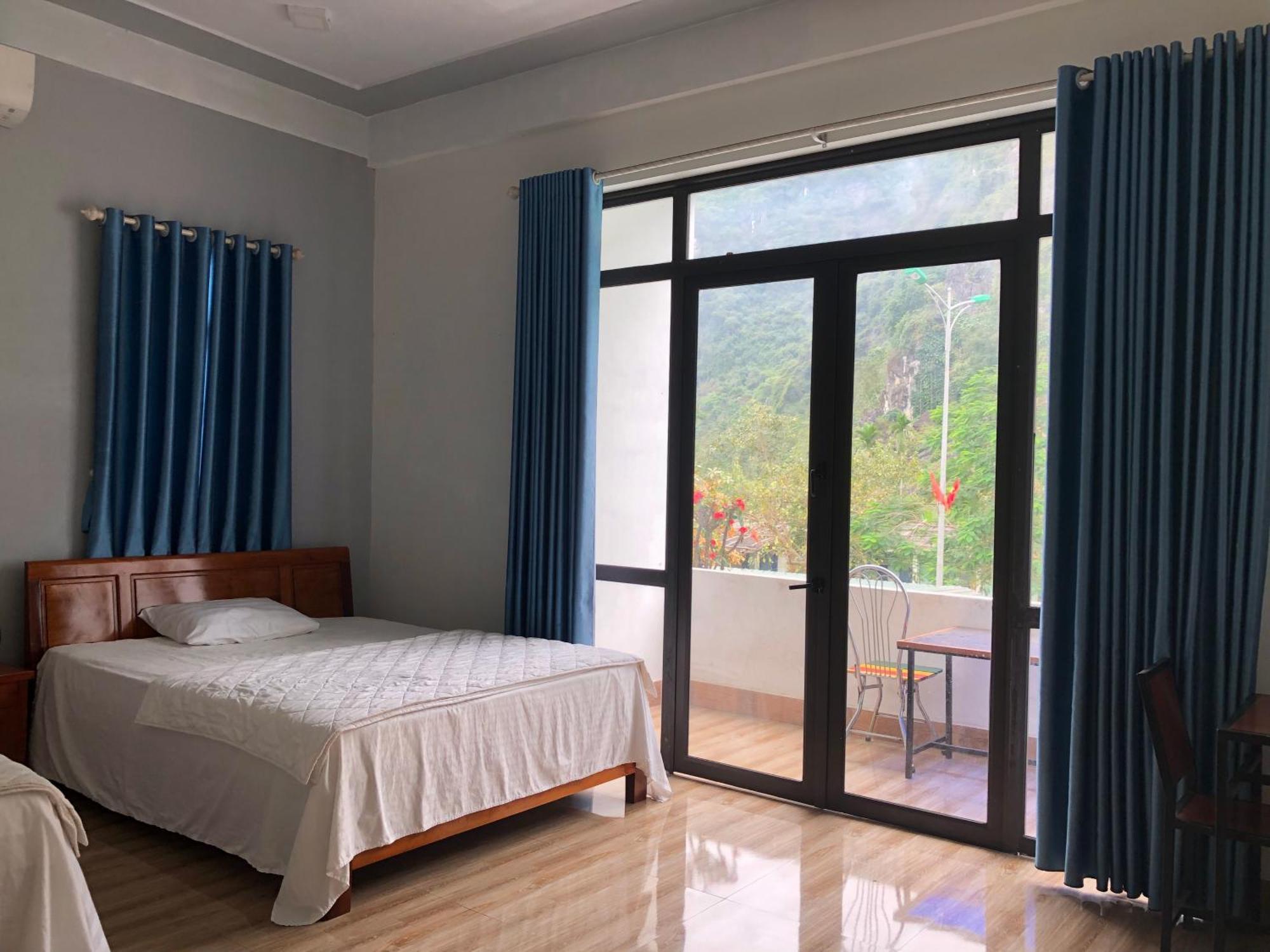 Nam Anh Hotel Φονγκ Να Εξωτερικό φωτογραφία